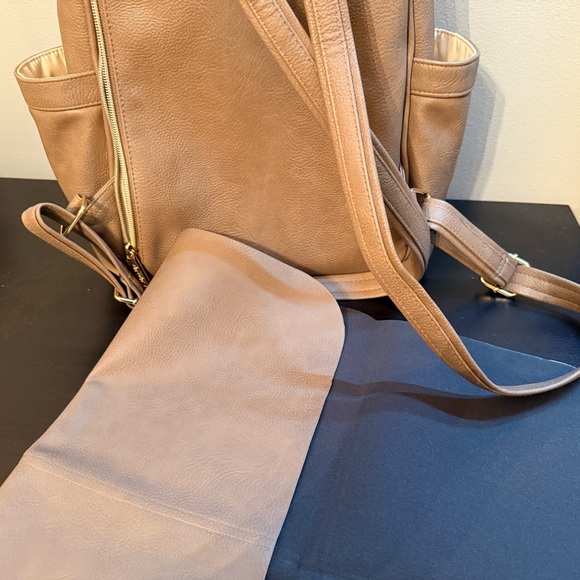 Itzy Ritzy Vanilla Latte Mini Baby Bag - Picture 4 of 6